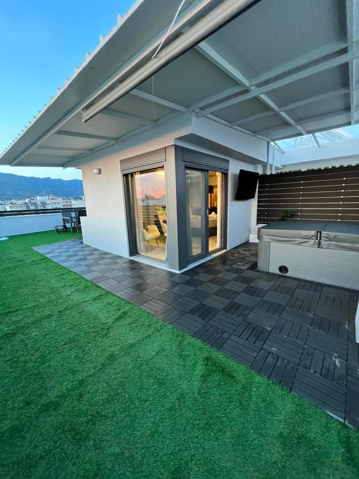 Loft Spa Greece - Enjoy Our Jacuzzi Kalamáta Buitenkant foto